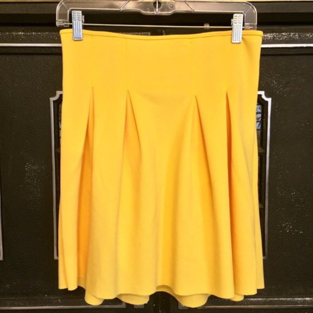 Lemon yellow pleated circle skirt